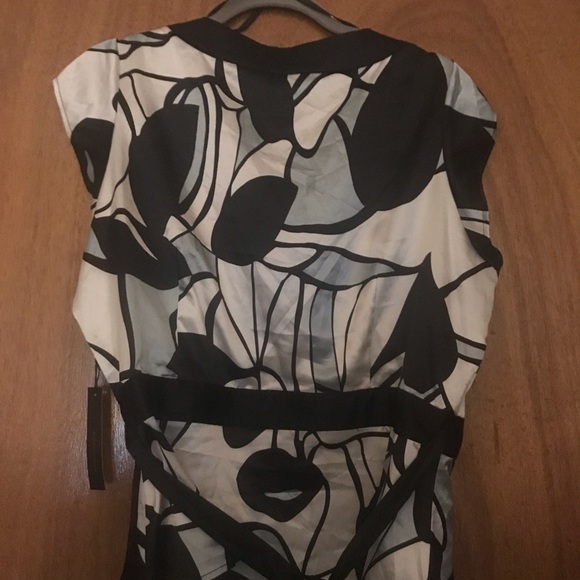 Blouse - Picture 3 of 3